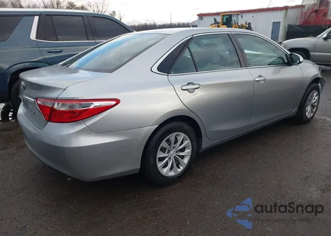 2015 Toyota Camry Le из США, поврежденный, VIN 4T4BF1FK4FR469987